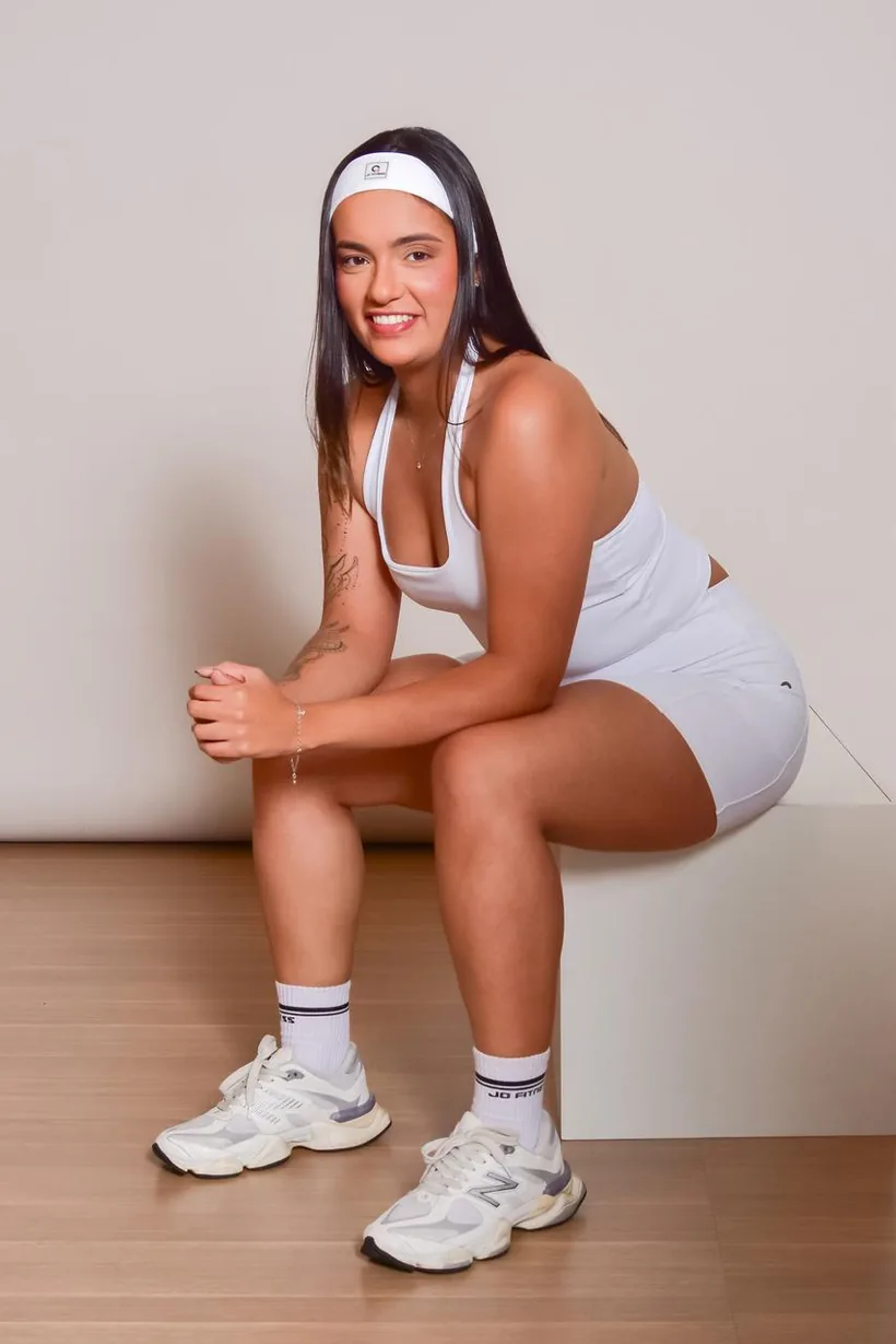 Carol Oliveira, personal trainer em Guarujá